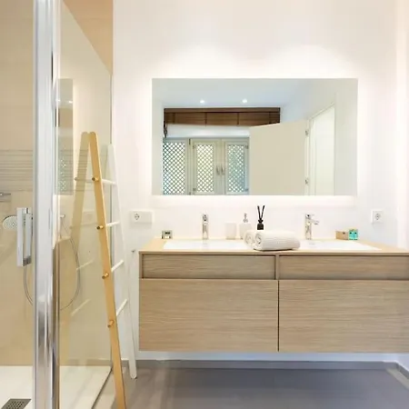 Apartamento Garden Serenity Retreat And Workspace With Heated Pools And Gym Palm-mar