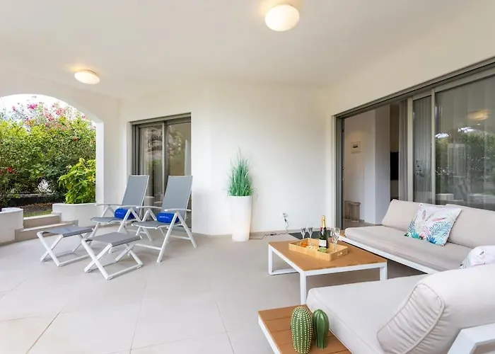 Garden Serenity Retreat And Workspace With Heated Pools And Gym 滨海帕尔姆