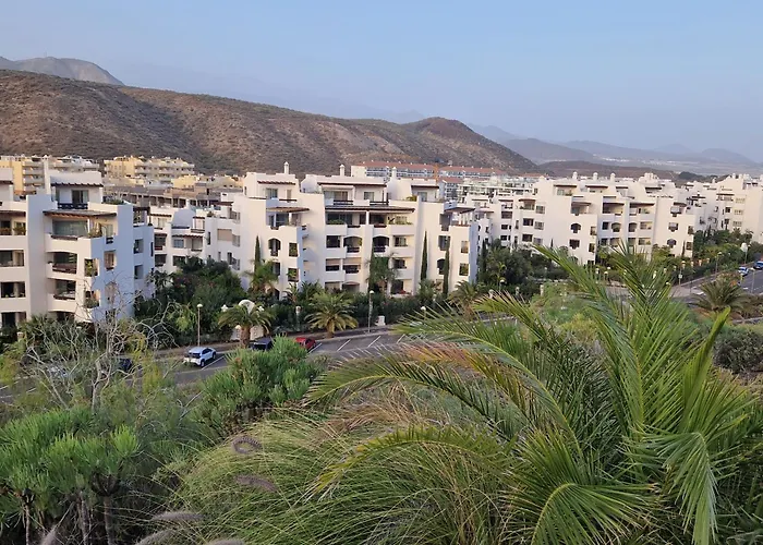 Garden Serenity Retreat And Workspace With Heated Pools And Gym 滨海帕尔姆